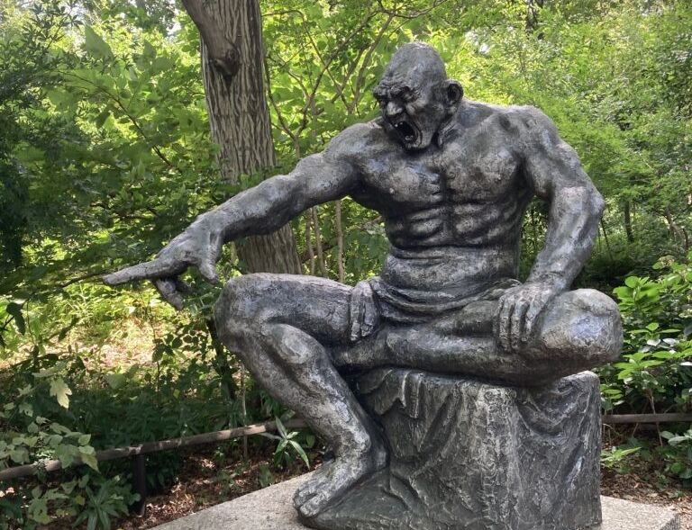 北村西望彫刻家　横綱牛　「闘魂」 北村西望彫刻家 横綱牛 「闘魂」