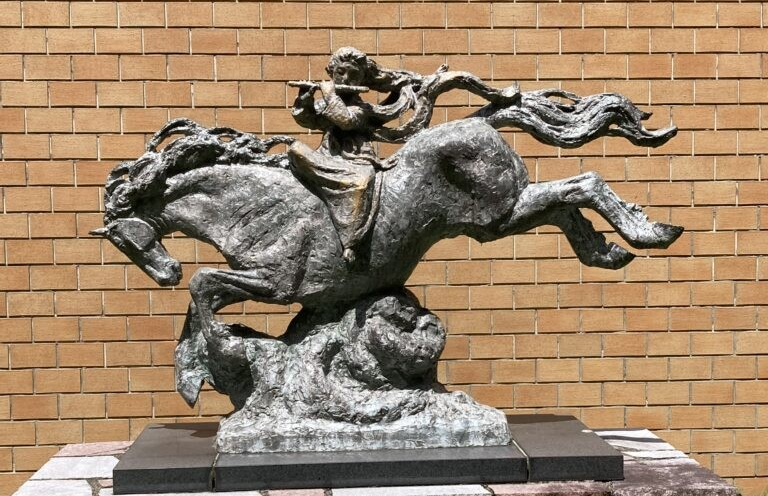 天女の笛」北村西望 - パブリックアート散歩