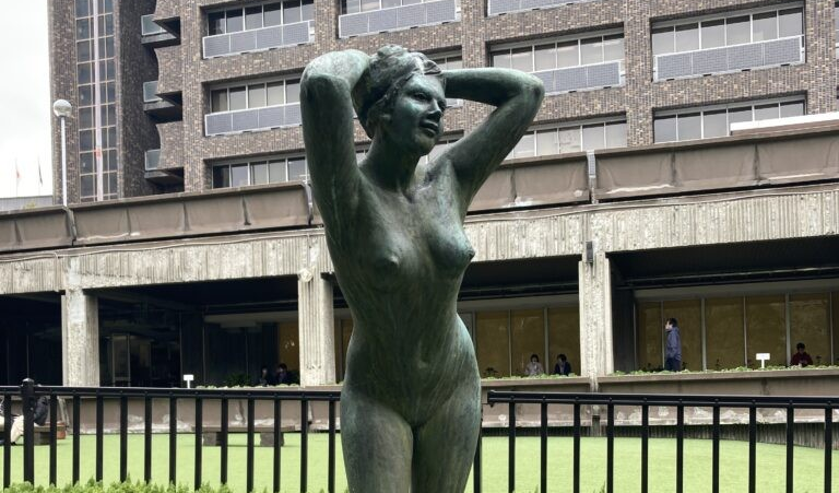 清」新谷英子 - パブリックアート散歩